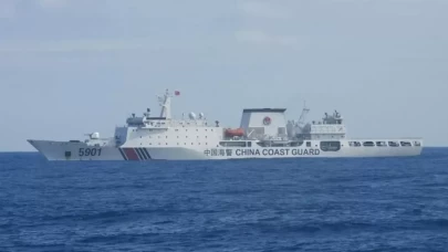 Çin sahil güvenlik gemileri, Japon kara sularını ihlal etti
