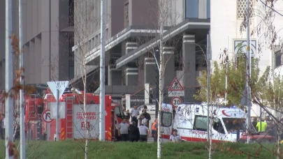 Ümraniye’de kanalizasyon çalışmasında göçük meydana geldi