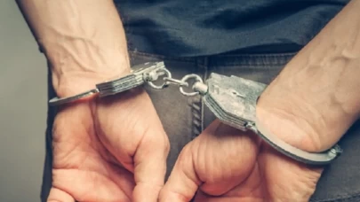 Sokak satıcılarına yönelik uyuşturucu operasyonu: 2 zanlı tutuklandı