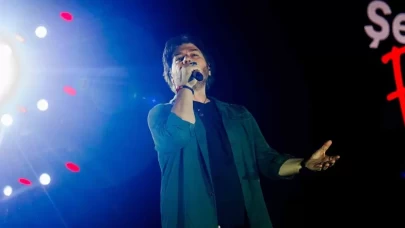 Ahmet Şafak’tan Kayseri’de duygu yüklü gece