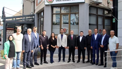 MHP’li Akçay’dan CHP’ye sert eleştiri: “Yolsuzluk girdabından çıkamıyorlar”