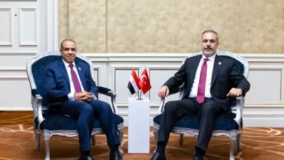 Dışişleri Bakanı Hakan Fidan, Katar Başbakanı ve Dışişleri Bakanı ile görüştü