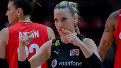 Gizem Örge: “Filenin Sultanları tarih yazmaya devam ediyor”