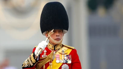 Tayland Kralı Vajiralongkorn, yeni kabineyi onayladı