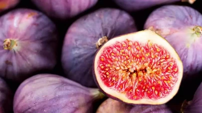 Yüze incir sürmenin şaşırtıcı faydaları