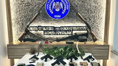 Antalya'da çok sayıda ruhsatsız silah ele geçti: 9 gözaltı