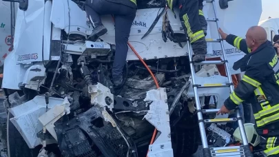 Otoyolda zincirleme kaza: 5 yaralı