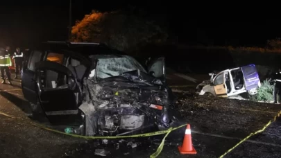 Ordu’da 2 hafif ticari araç kafa kafaya çarpıştı: 1 ölü, 2 yaralı