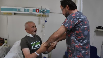 Şah damarı tedavisinde devrim! Türk doktorun yöntemi tıp literatürüne girdi