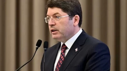 Adalet Bakanı Tunç: "CHP Genel Merkezi bir yalan merkezine dönüştü"