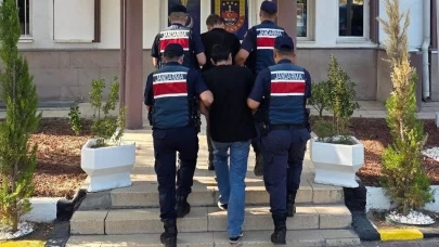 Cezaevi firarileri, ticari takside yakalandı