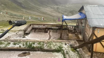 Rize'de yaylaları dolu yağışı vurdu