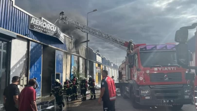 Kayseri'de mobilya atölyesinde korkutan yangın