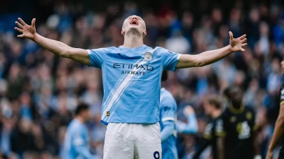 Manchester City farklı kazandı