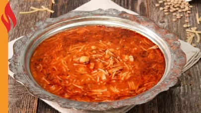 Hanımağa Çorbası Tarifi: Sofraların Zarif ve Besleyici Lezzeti