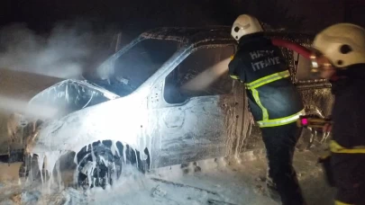 Hatay’da yanan araç kullanılmaz hale geldi