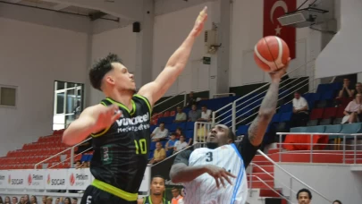 Aliağa Petkimspor üçüncülüğü kazandı