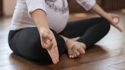 Hamile yogası nedir ve nasıl yapılır?