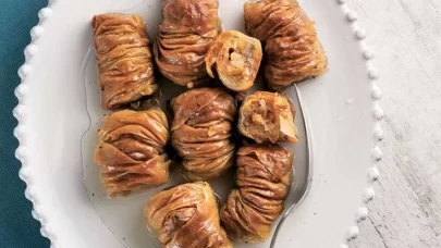 Burma Tatlısı Tarifi: Şerbetli ve Cevizli