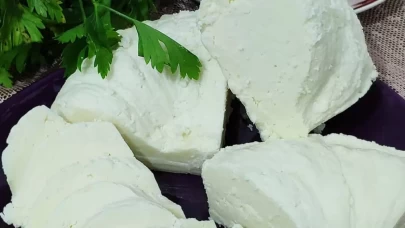 Peynir Nasıl Yapılır? Evde Peynir Yapımı Tarifi ile Paranız Cebinizde Kalsın