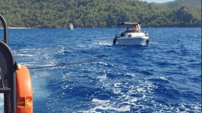 Fethiye açıklarında sürüklenen teknedeki 3 kişi kurtarıldı