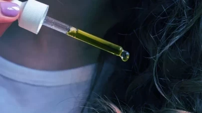 Saçlarınızın ışıltısını artıracak kolay bakım tüyoları