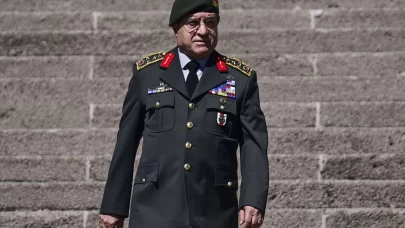 Genelkurmay Başkanı Bayraktaroğlu’ndan Katar çıkarması!