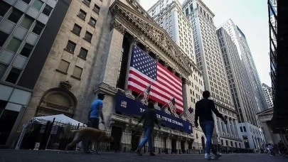 ABD'de istihdam artışı aşağı yönlü revize edildi