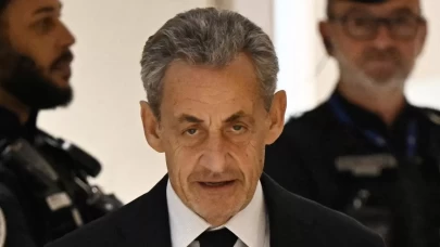 Eski Fransa Cumhurbaşkanı Nicolas Sarkozy'ye 5 yıl hapis cezası