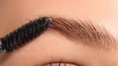 Göz alıcı kaşlar, büyüleyici bakışların sırrı doğal yağlarda