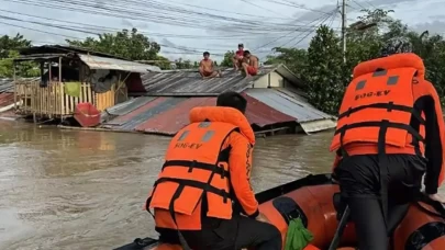 Vietnam’ı vuran Bualoi Tayfunu: 12 ölü, 30 bin tahliye