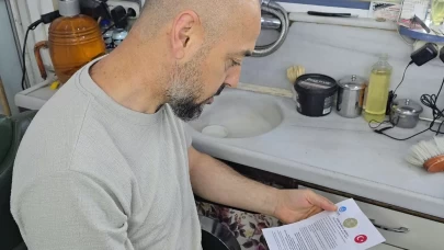 Ülkü Ocakları'ndan esnafa siftah parası