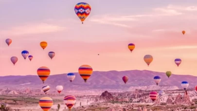 Kapadokya’da balon turları rüzgar nedeniyle iptal edildi