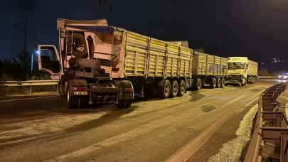 Hatay'da zincirleme kaza: 3 tır çarpıştı, 1 sürücü yaralı