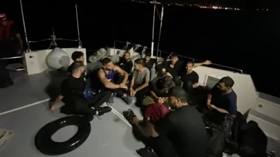 İzmir açıklarında 11 düzensiz göçmen yakalandı