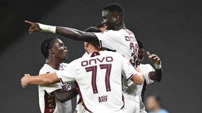 Gol düellosunda kazanan Trabzonspor