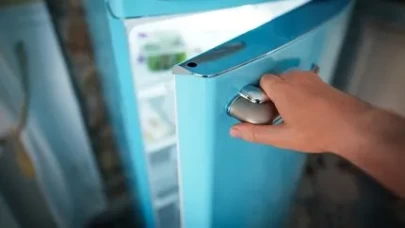 Sıcak yemekler dolaba konur mu?