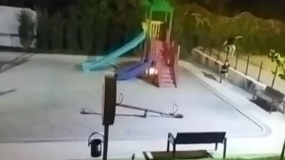 Bursa’da çocukların oyun parkında yaktığı ateş paniğe neden oldu
