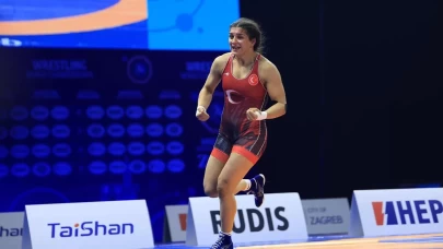 Milli güreşçi Nesrin Baş, dünya ikincisi oldu