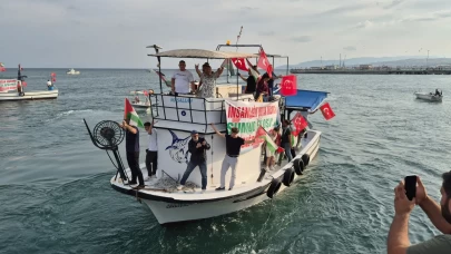 Tekirdağ’da Sumud filosuna destek: Balıkçı tekneleri Türk ve Filistin bayraklarıyla denize açıldı