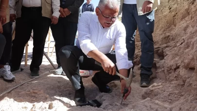 Başkan Büyükkılıç’tan 7,7 milyon yıllık fosil kazılarına yakın takip