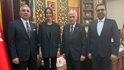 MHP Lideri Devlet Bahçeli, 'Canların Türküsü' eserinin sanatçıları ile bir araya geldi