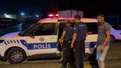 Alkollü ve ehliyetsiz sürücü dehşet saçtı: 3 araca çarptı