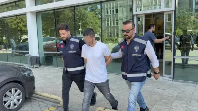 Silahlı saldırgan kız arkadaşının evinde yakalandı