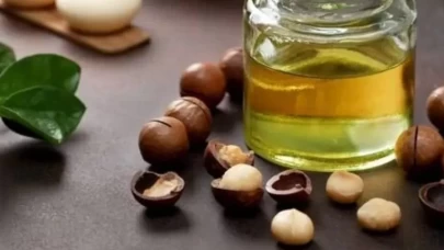 Saç bakımında doğal mucize! Macadamia yağı ile parlak saçlar