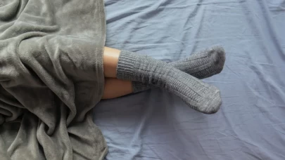 Çorapla Uyumak Sağlığa Faydalı mı?