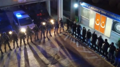 Şanlıurfa merkezli DEAŞ operasyonunda 14 şüpheli gözaltında