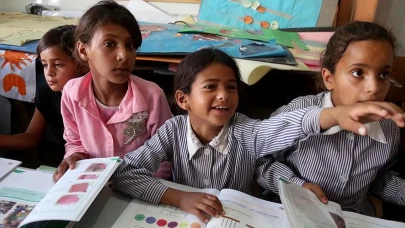 İsrail’in yıkım kararıyla çocukların eğitimi tehdit altında