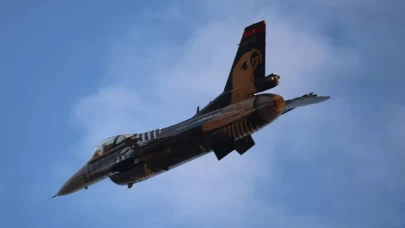 Sivas'ta SOLOTÜRK'ten nefes kesen gösteri