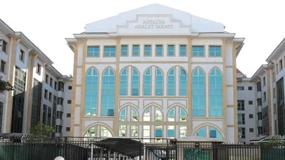 Antalya Büyükşehir Belediyesi’ne rüşvet operasyonu: 14 kişi adliyede